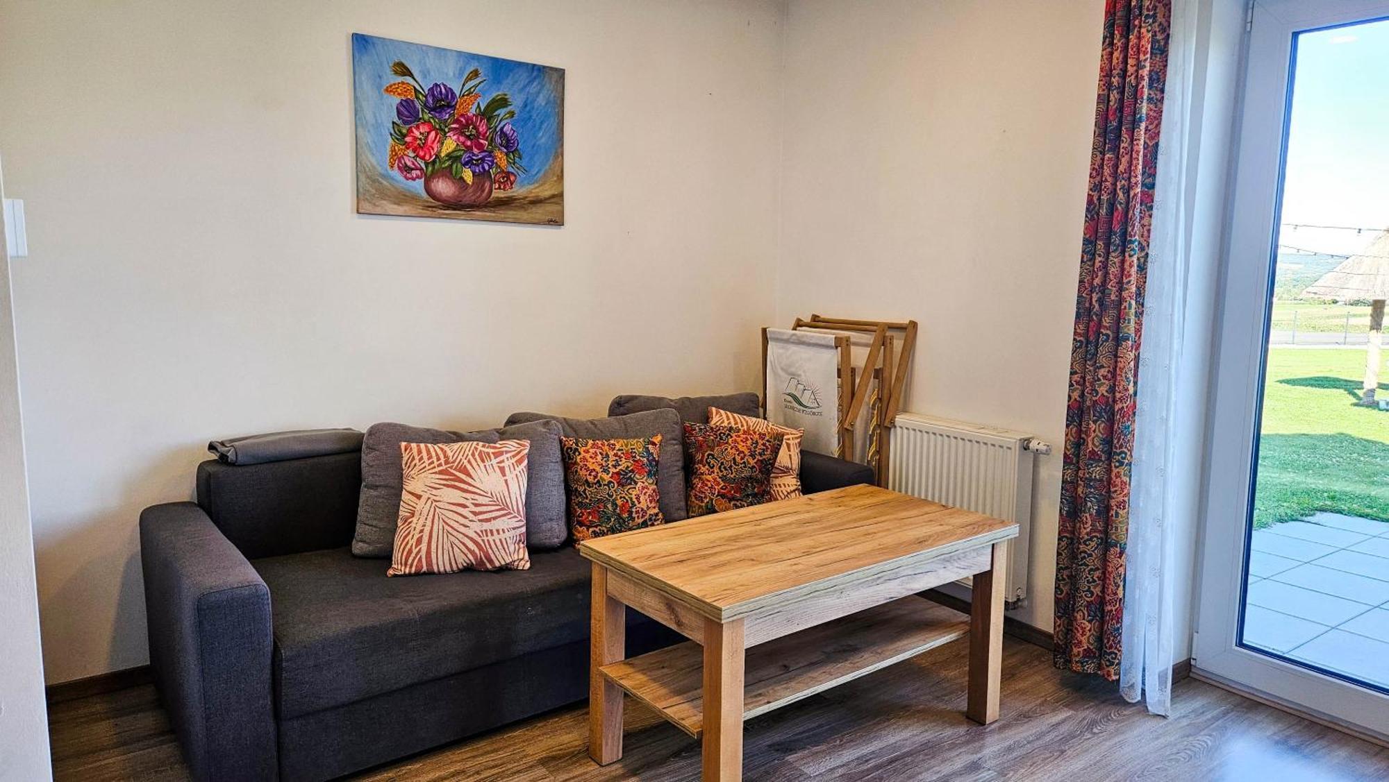 Sloneczne Wzgorze Zator Apartment Exterior photo