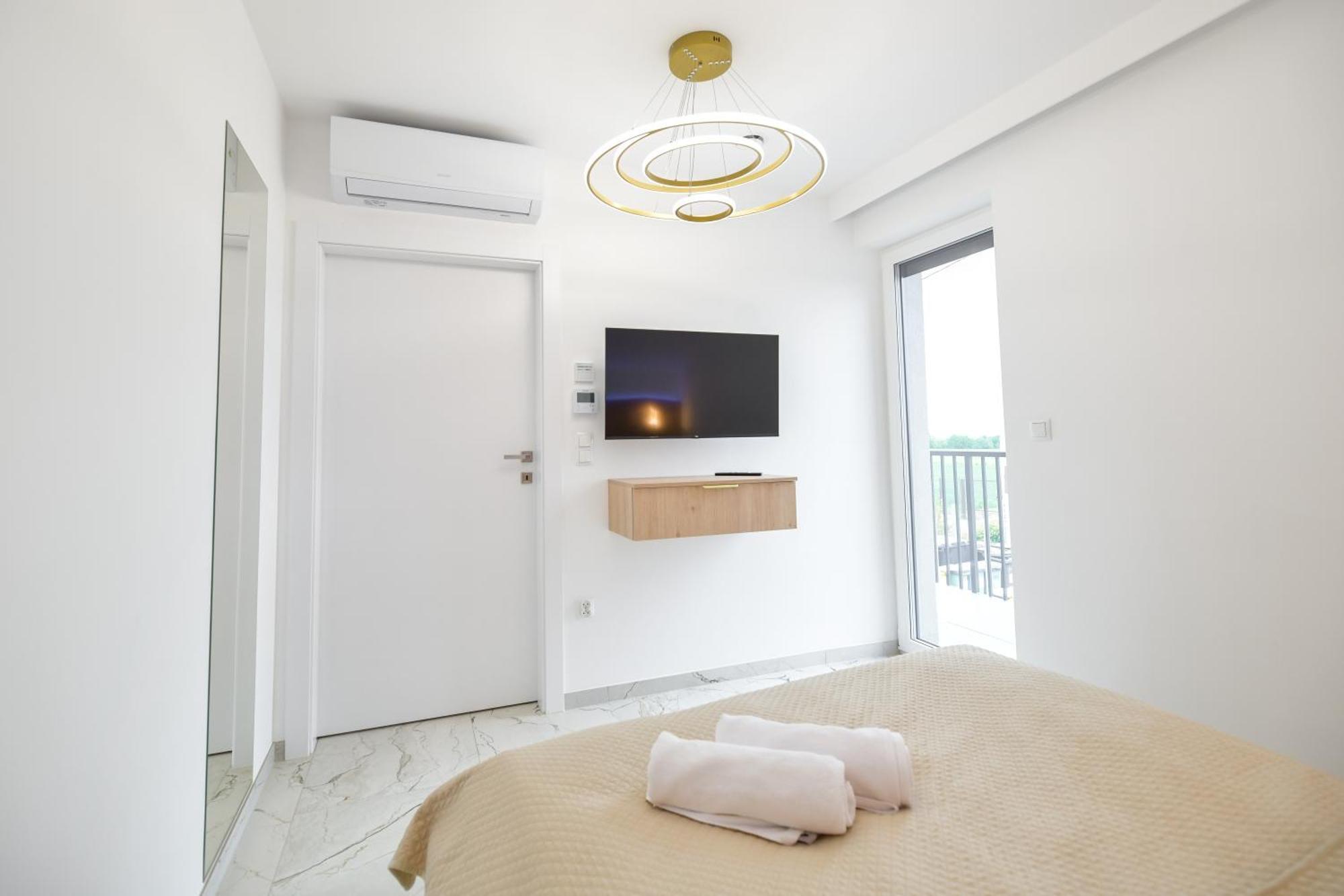 Sloneczne Wzgorze Zator Apartment Exterior photo